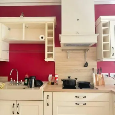 In A Beautiful House Coolvalley Abingdon Park Apartment Loughlinstown
