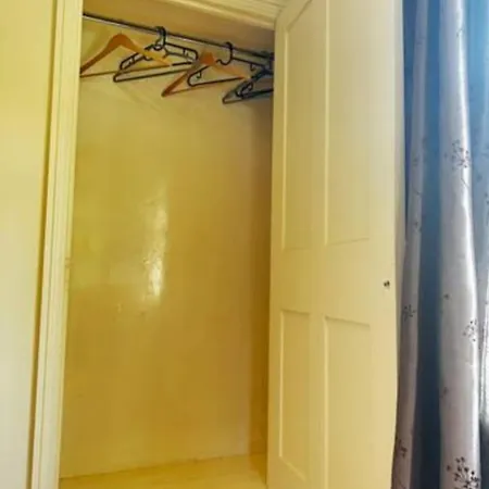 In A Beautiful House Coolvalley Abingdon Park Apartment Loughlinstown